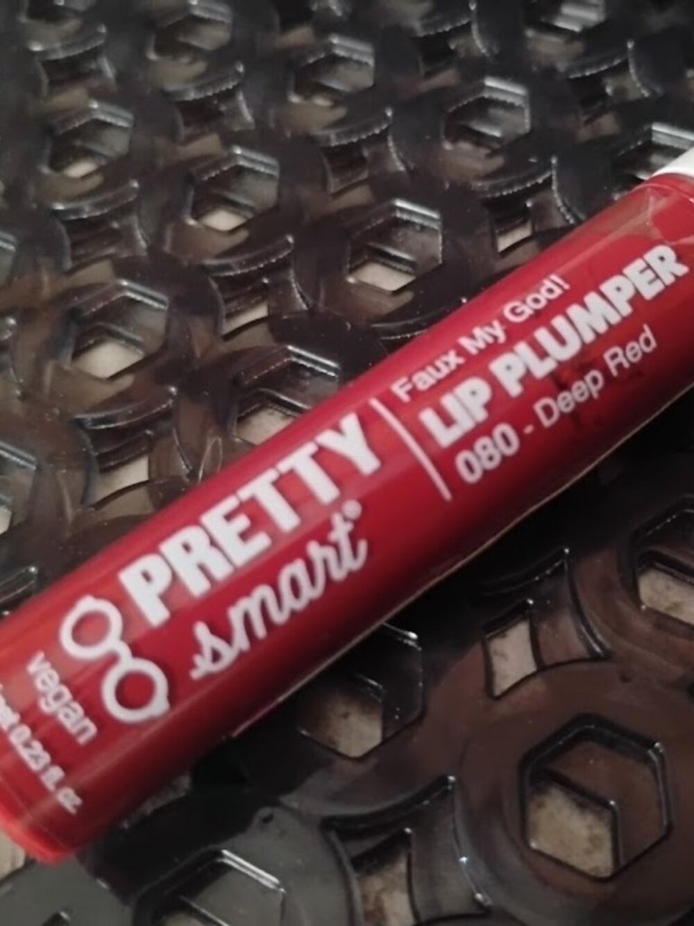 PRETTY smart Faux My God! Lip Plumper 080 Deep Red *NEW* Vegan
